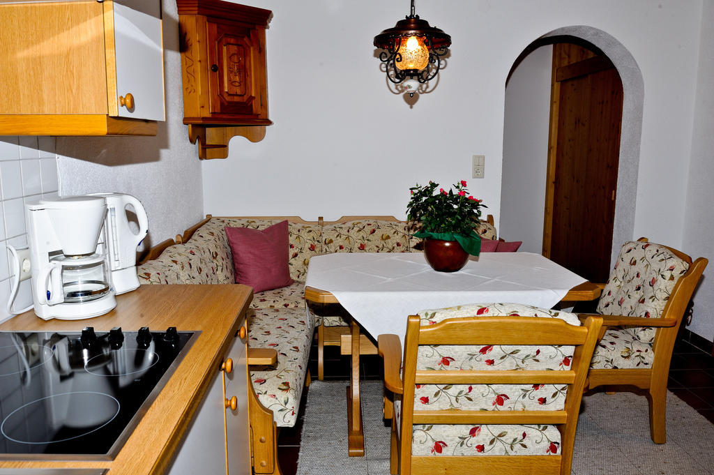 Landhaus Doris Leutasch Room photo